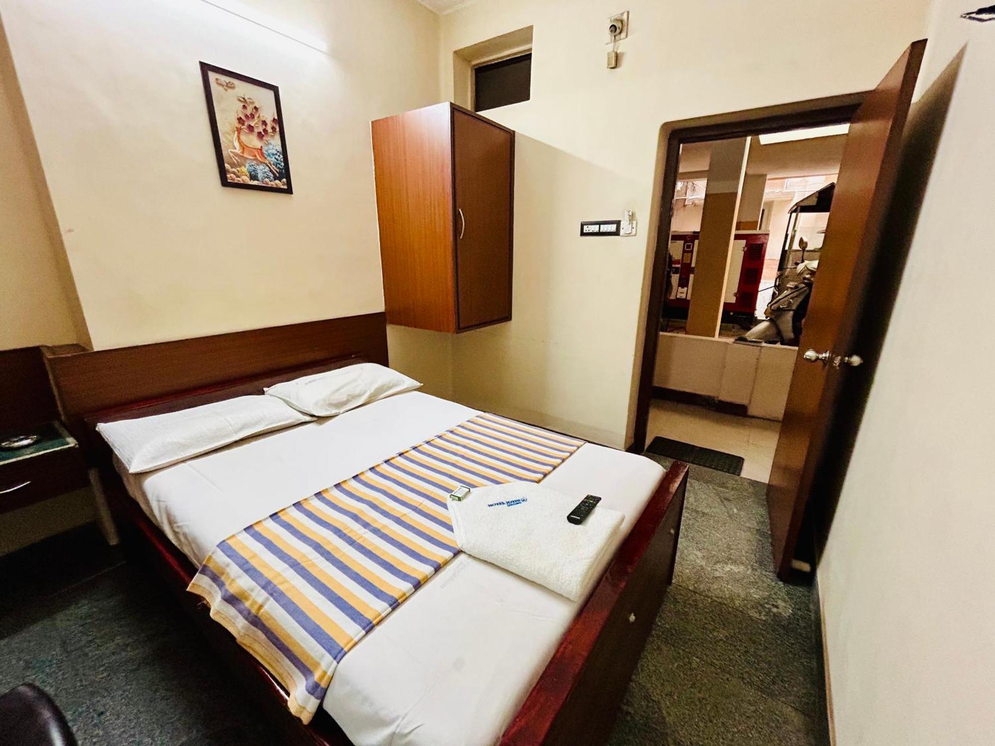 Hotel Jothi Coimbatore Exterior foto